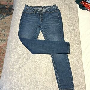 universal thread dark wash skinny jeans